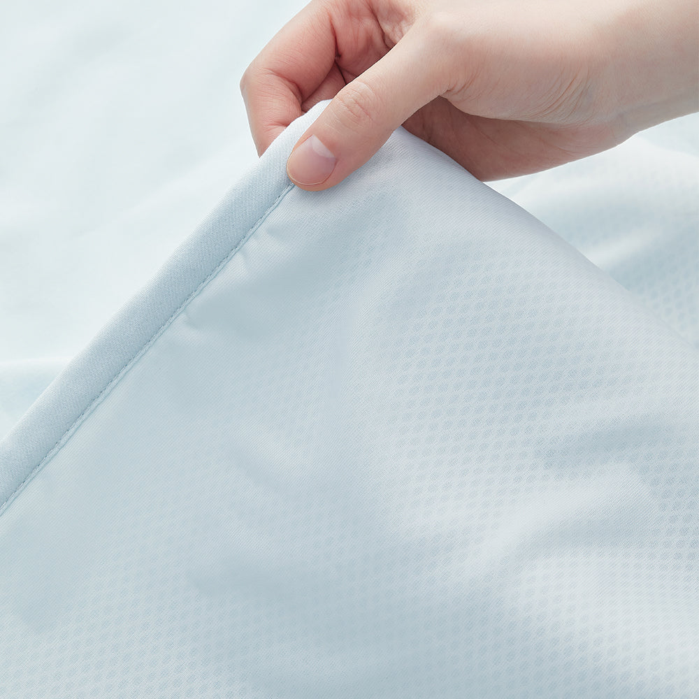 Cooling Anti-Bug Blanket | Mattress pad
