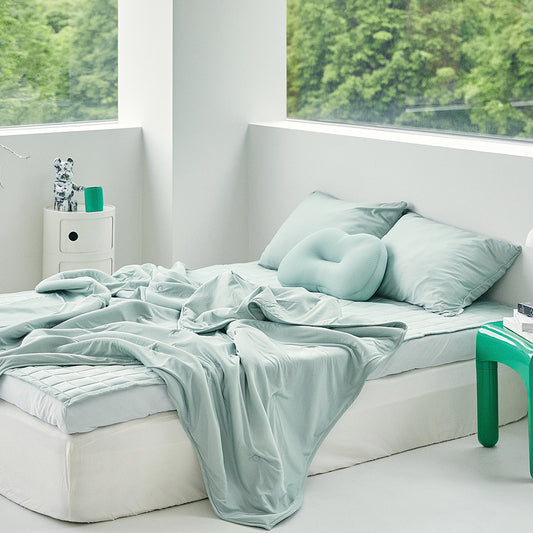 Cooling Anti-Bug Blanket | Mattress pad